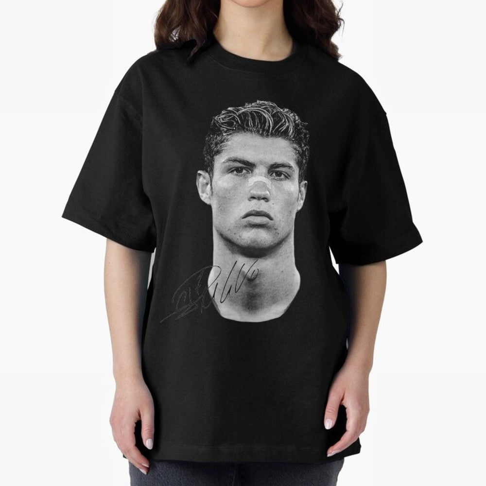 CR7 - Streetwear Clothing | Oversized T-Shirt Enjoy FIFA World Cup 2026 Spirit, with Argentina, Cristiano Ronaldo, Stadium Memories, Football Loyalty, International Chants and Championship Tradition; Perfect for Supporters Who Want Bold Football