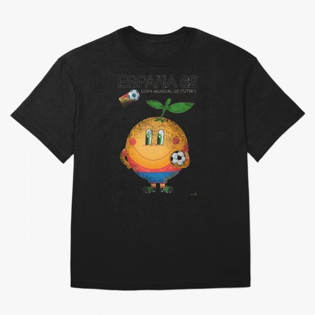 Espana 82 Oversized T-Shirt Celebrate Fan Culture around Match Day Hype around FIFA World Cup 2026 Group Stage, Messi and Cristiano Ronaldo, Netherlands, Championship Spirit, Famous Goals, Roaring Crowds and International Football Unity; Great for