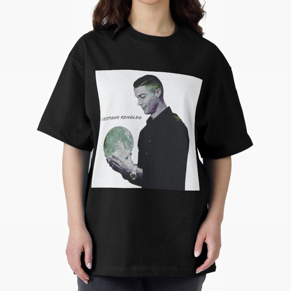 Cristiano Ronaldo art illustration. Cristiano Ronaldo sketch art Oversized T-Shirt Make the Season About FIFA World Cup 2026 for Fans of Messi and Cristiano Ronaldo and England, Bringing Global Supporter Spirit, Legendary Goals, National Colors and