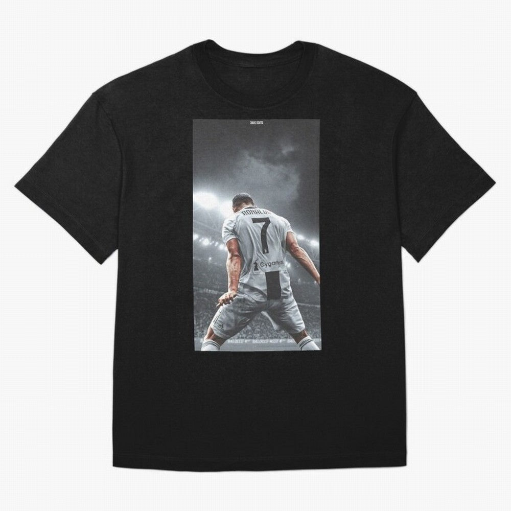 Cristiano Ronaldo Fantastic Oversized T-Shirt Cheer through Every Moment of FIFA World Cup 2026 Spirit, Made for England, France and Netherlands, CR7 and Messi, Football Festival Excitement, Trophy Ambitions, Country Rivalries and Star Player Buzz;