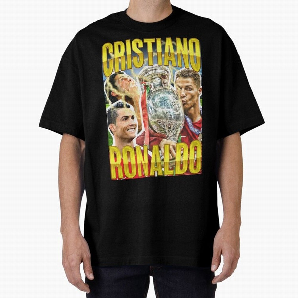 Cristiano Ronaldo CR7 SIUUU El Bicho Vintage Retro Design Oversized T-Shirt Live for the Drama of FIFA World Cup 2026 Built around Messi, CR7 and Mbappe, France Energy, Football Festival Excitement, Trophy Ambitions, Country Rivalries and Star