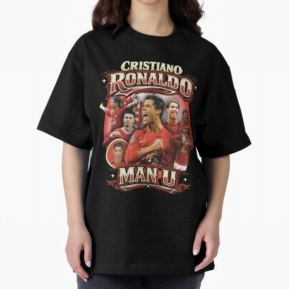 Cristiano Ronaldo Manchester United Oversized T-Shirt Carry the Dream of FIFA World Cup 2026 for Fans of Messi and France and Portugal, Bringing Retro Football Energy, Iconic Rivalries, Trophy Chase Drama and Stadium Atmosphere; Great for