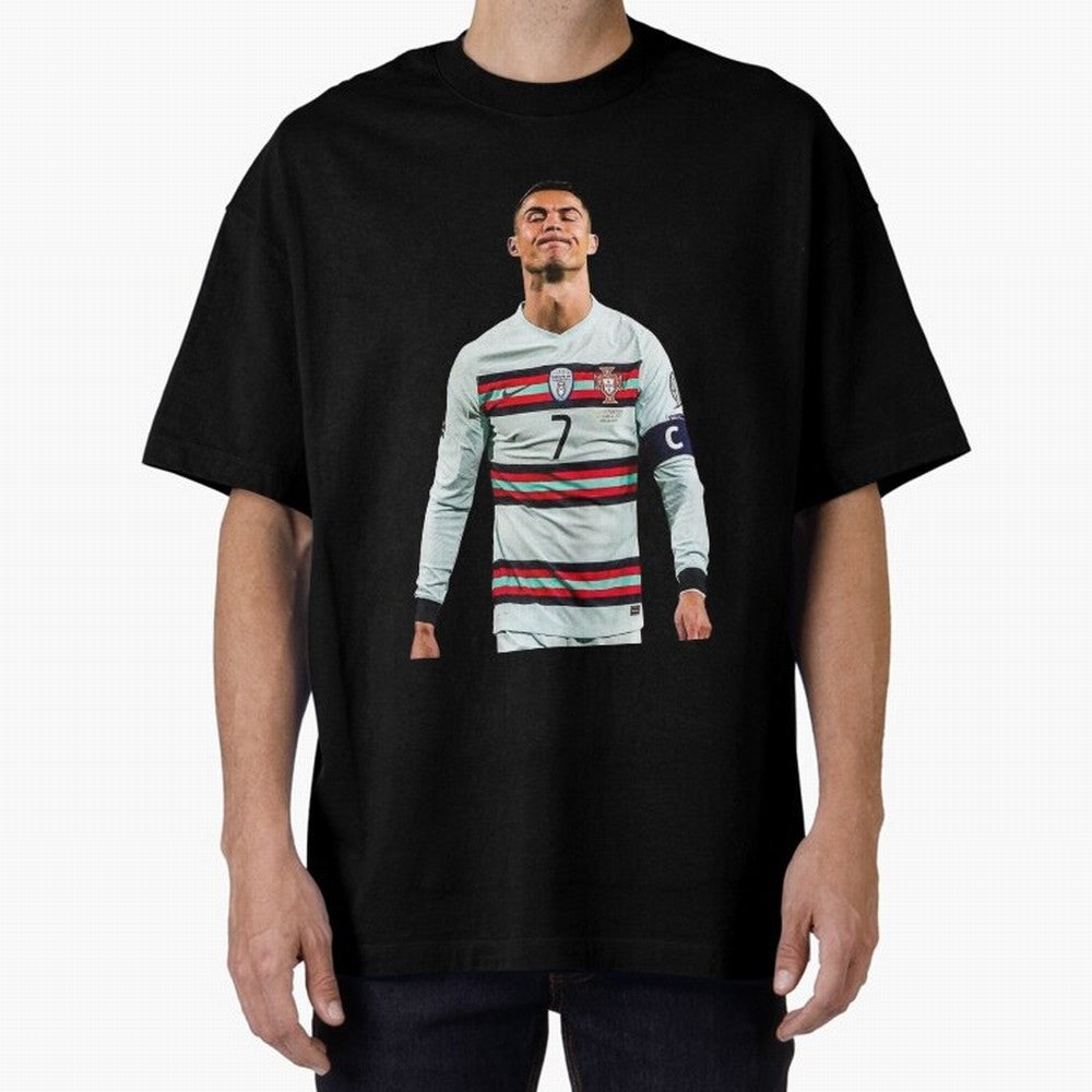 Cristiano Ronaldo Design Oversized T-Shirt Turn Every Weekend Toward FIFA World Cup 2026 USA Canada Mexico for Fans of Cristiano Ronaldo, Haaland and CR7 and England, Bringing Game Day Rituals, Football Legends, Country Pride and the Road to the