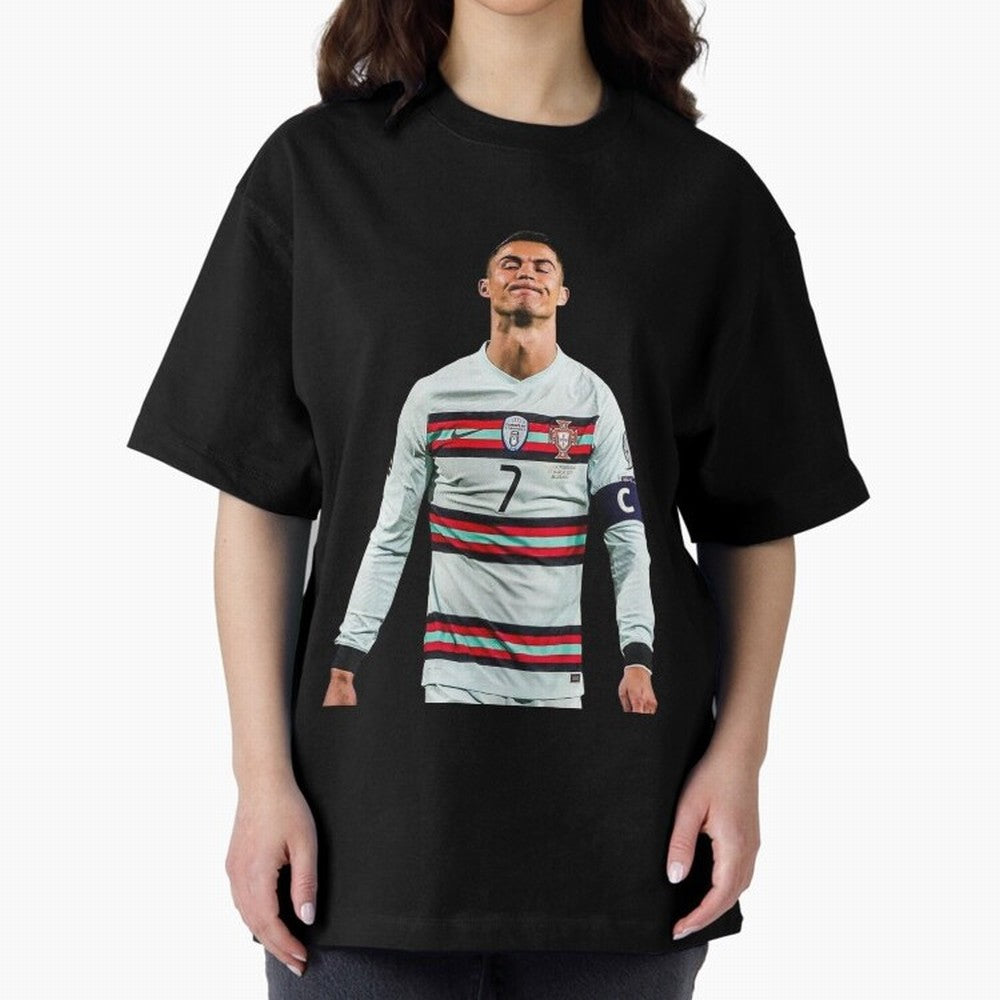 Cristiano Ronaldo Design Oversized T-Shirt Turn Every Weekend Toward FIFA World Cup 2026 USA Canada Mexico for Fans of Cristiano Ronaldo, Haaland and CR7 and England, Bringing Game Day Rituals, Football Legends, Country Pride and the Road to the