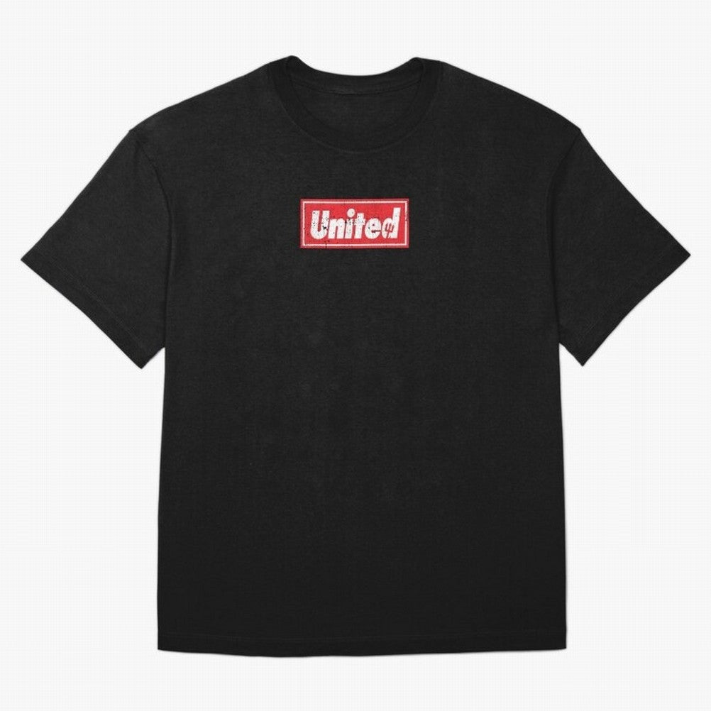 Manchester United Oversized T-Shirt Show Your Love for the FIFA World Cup 2026 Group Stage Journey through Cristiano Ronaldo Highlights, England and Germany Pride, Retro Football Energy, Iconic Rivalries, Trophy Chase Drama and Stadium Atmosphere;