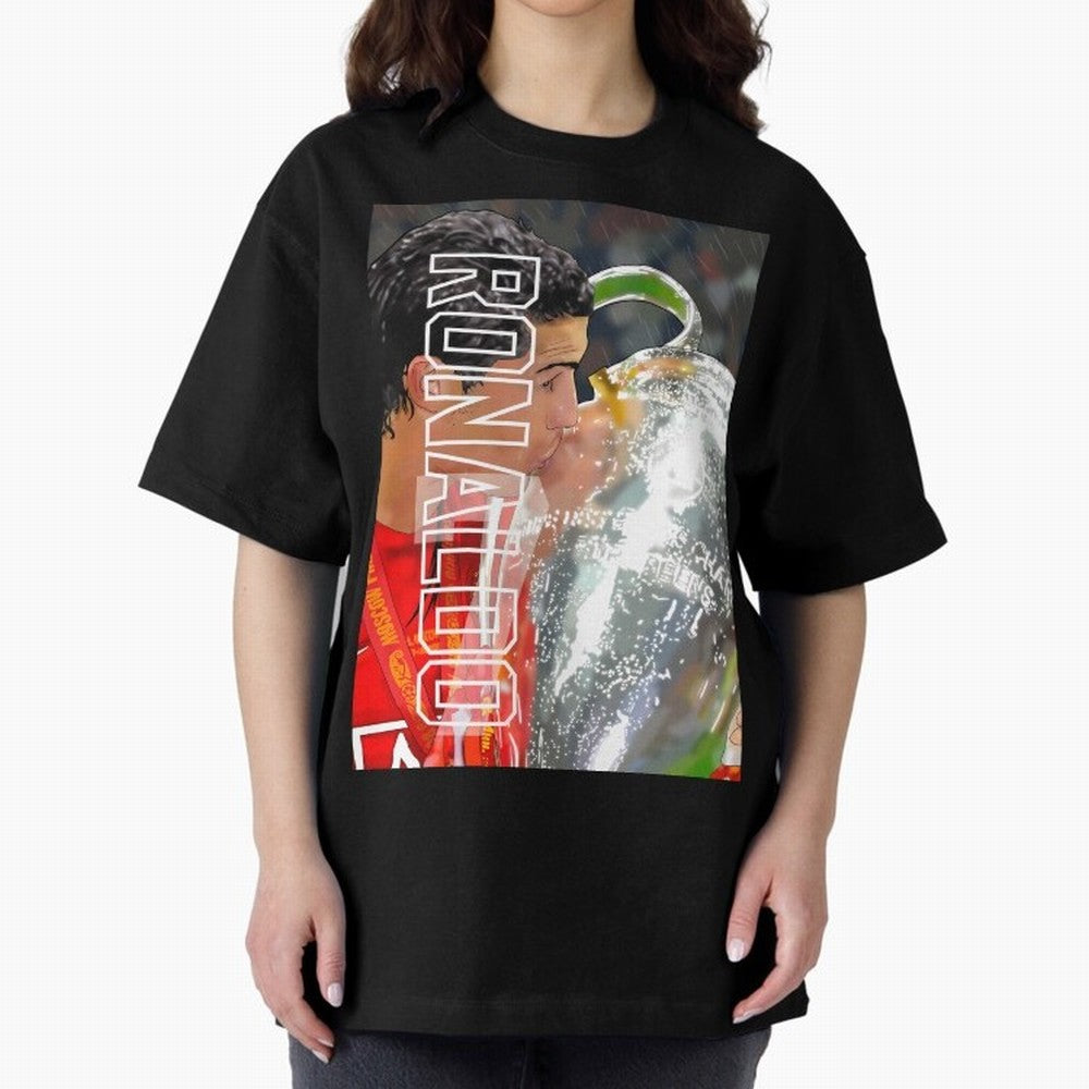 Cristiano Ronaldo ¨C 2008 Manchester United Champions League Glory Artwork by GrizzlyGFX Oversized T-Shirt Celebrate Fan Favorites in FIFA World Cup 2026 for Fans of Messi, CR7 and Mbappe and Spain, Bringing Championship Spirit, Famous Goals,