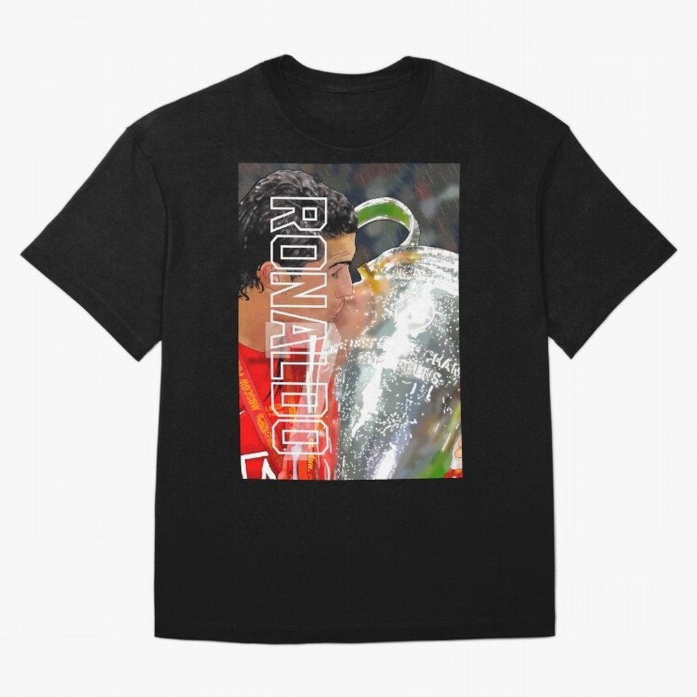 Cristiano Ronaldo ¨C 2008 Manchester United Champions League Glory Artwork by GrizzlyGFX Oversized T-Shirt Celebrate Fan Favorites in FIFA World Cup 2026 for Fans of Messi, CR7 and Mbappe and Spain, Bringing Championship Spirit, Famous Goals,