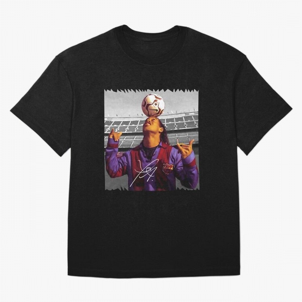 Ronaldinho - vintage Oversized T-Shirt Stand Out with Spirit from FIFA World Cup 2026 Group Stage for Fans of Mbappe and Neymar and Brazil, Bringing Tournament Hype, Historic Matchups, Family Viewing Parties and Global Sports Pride; Great for