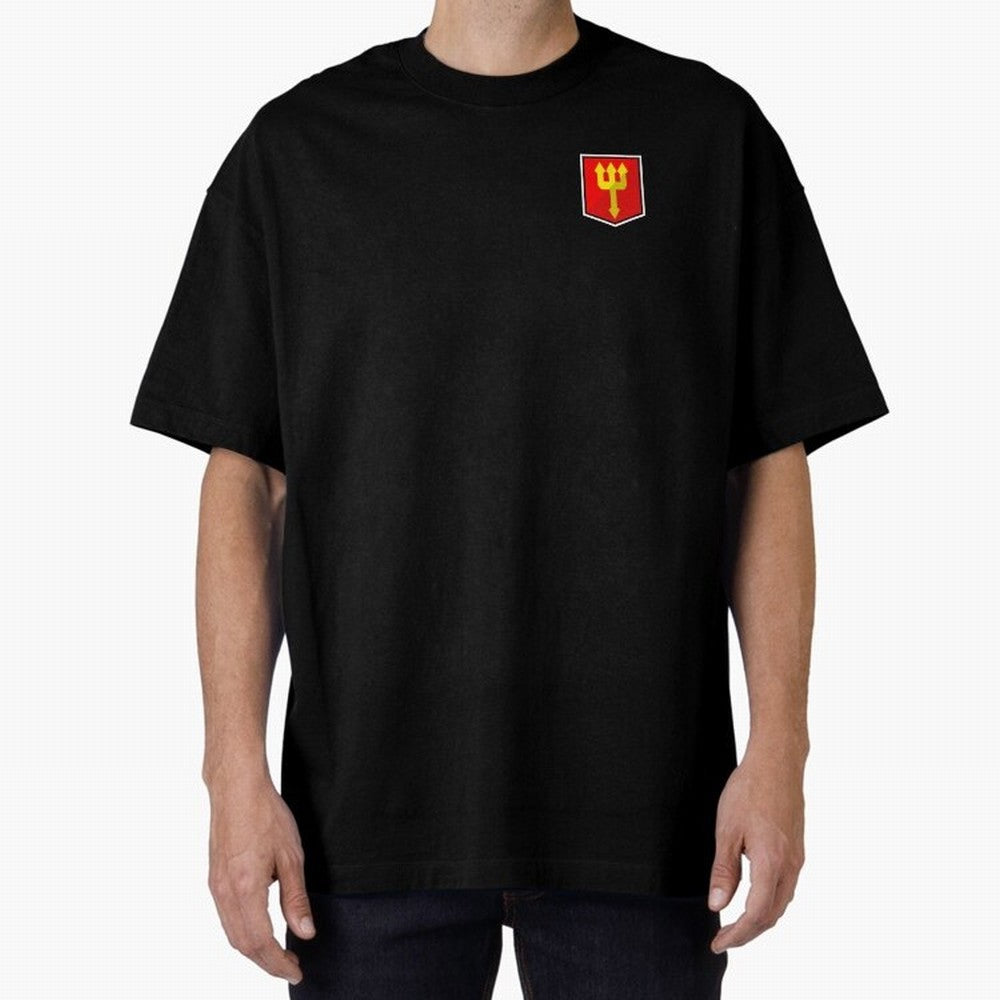Simple Badge Design Manchester United - The Red Devils Trident Oversized T-Shirt Follow Every Goal of the FIFA World Cup 2026 Group Stage Journey through Mbappe and Neymar Highlights, Argentina, France and Brazil Pride, Football History, Final