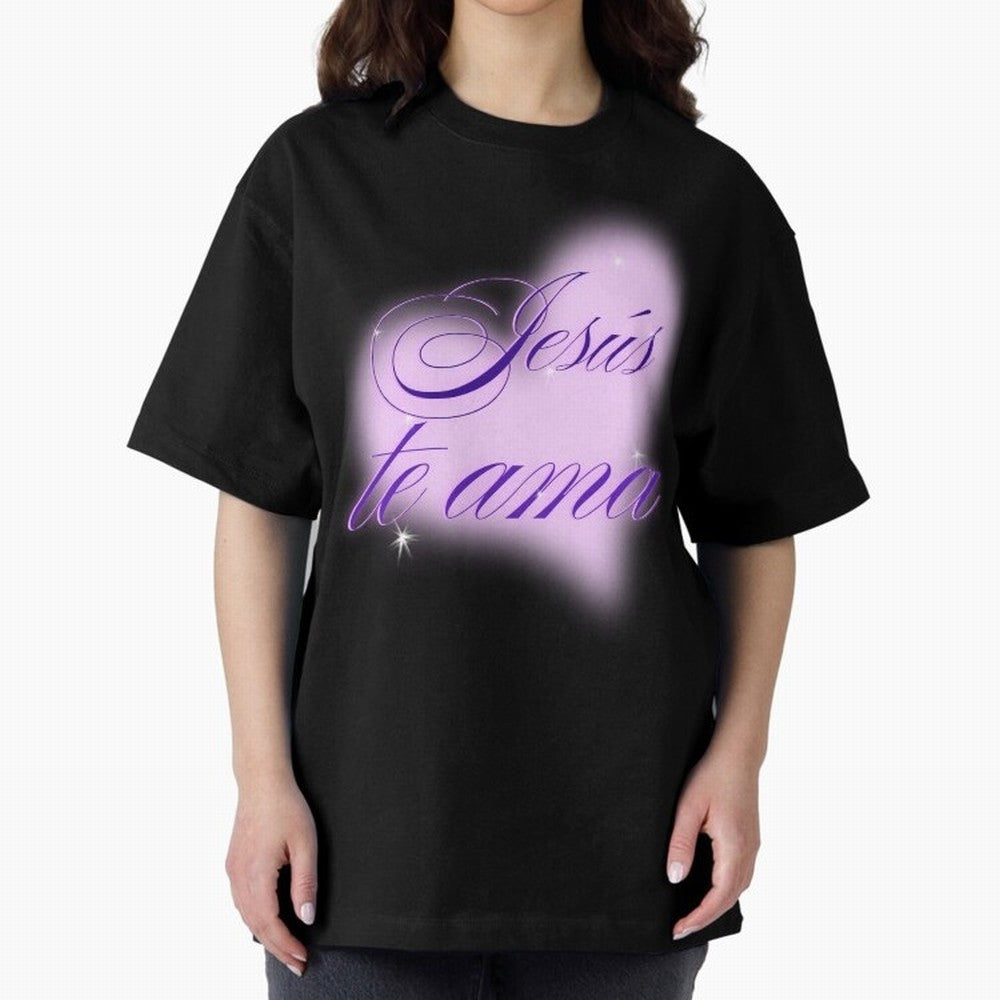 Spanish, Jesus Loves You, Jes¨²s te ama, John 3:16 Oversized T-Shirt Capture Stadium Memories from Global Football Passion for FIFA World Cup 2026, Inspired by Cristiano Ronaldo, Haaland and CR7, Argentina and Brazil, Tournament Hype, Historic