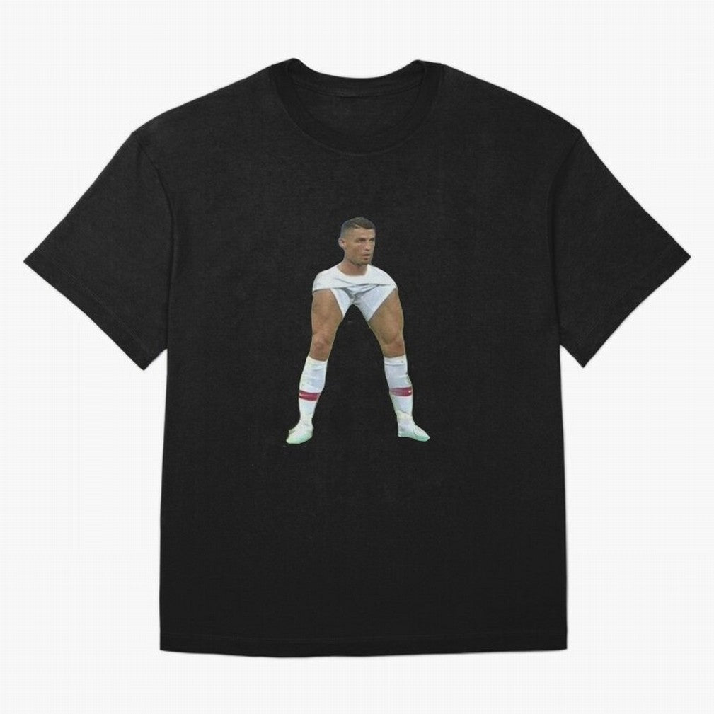 Ronaldo Oversized T-Shirt Feel Match Day Hype around FIFA World Cup 2026, Cristiano Ronaldo, Haaland and CR7, England, France and Netherlands, Retro Football Energy, Iconic Rivalries, Trophy Chase Drama and Stadium Atmosphere; Great for Supporters