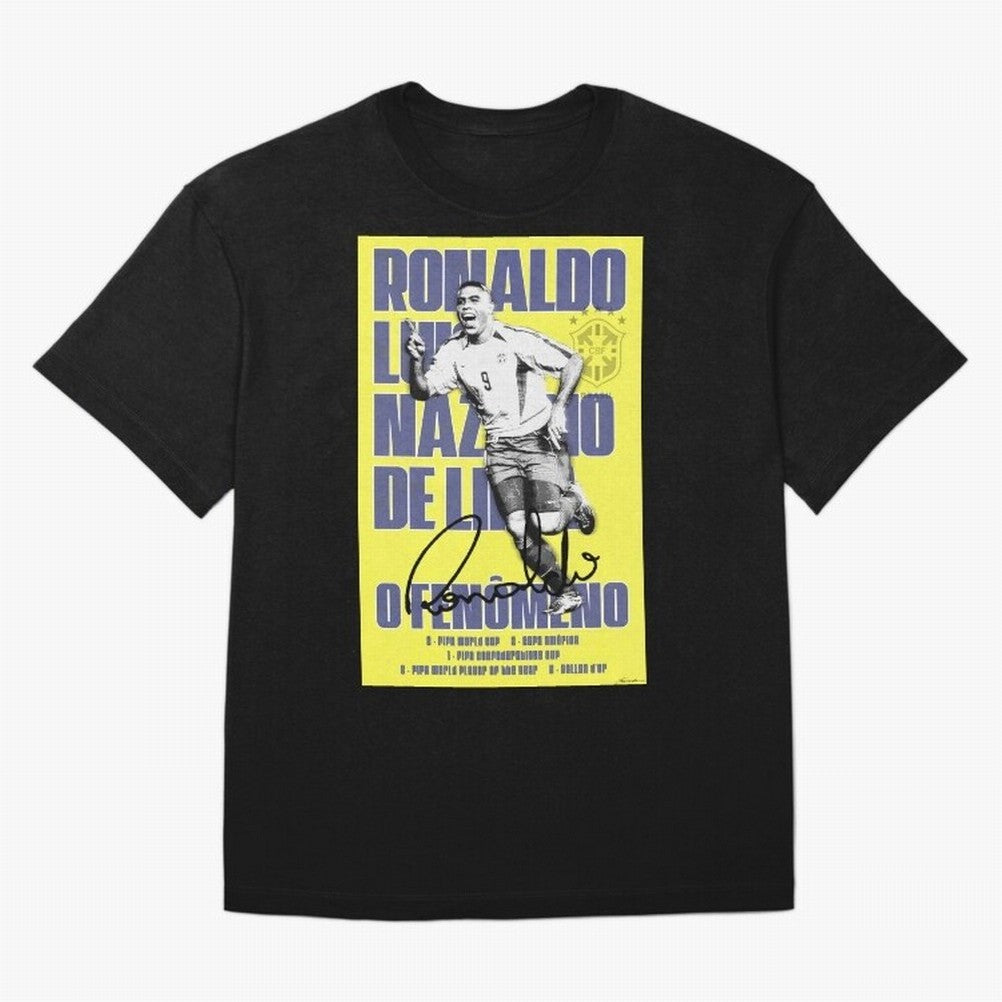 R9 Ronaldo Nazario Poster Oversized T-Shirt Fuel Global Football Passion for FIFA World Cup 2026, Capturing CR7 and Messi, Spain, Football History, Final Match Energy, Crowd Noise and Once in a Lifetime Moments; Built for Supporters Chasing Trophy