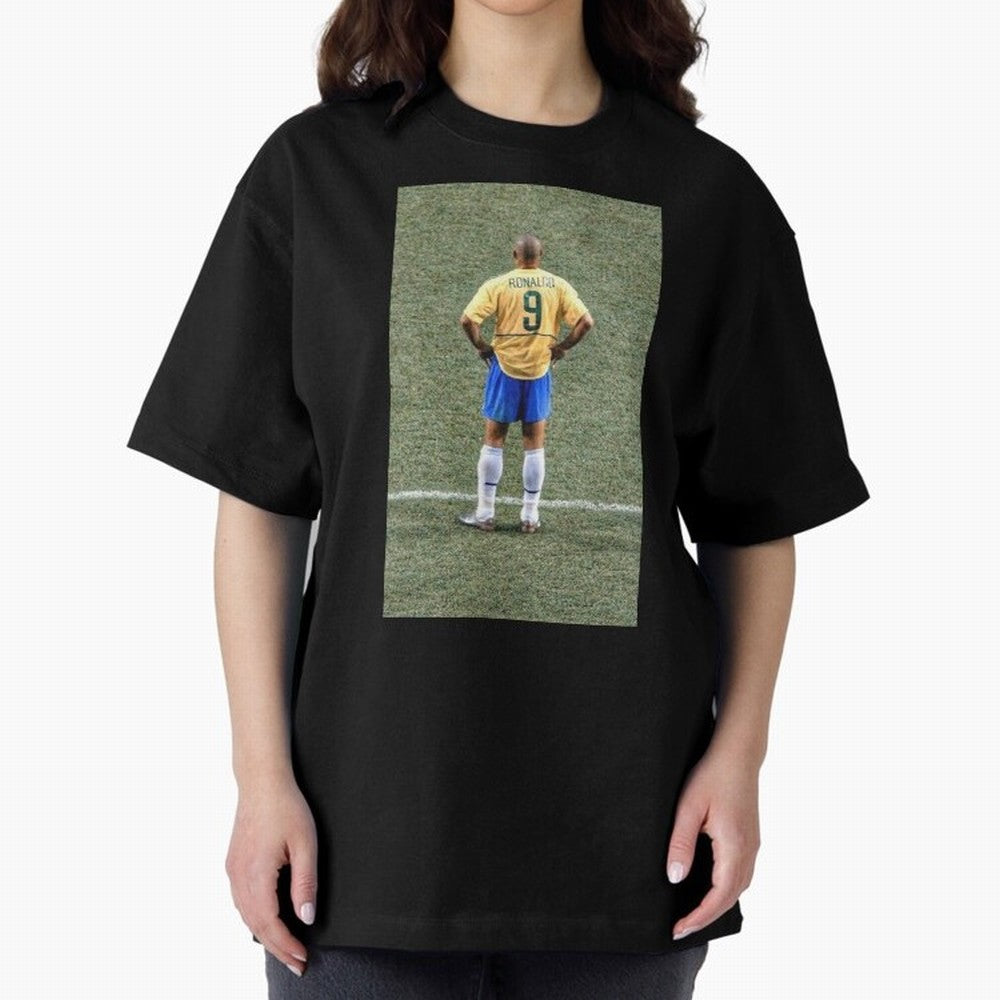 Illustration Ronaldo Luis Nazario de Lima Oversized T-Shirt Show Up for the Glory of FIFA World Cup 2026 for Fans of CR7 and France, Bringing Worldwide Fan Energy, Dramatic Goals, Stadium Lights and Championship Celebrations; Made for Die Hard
