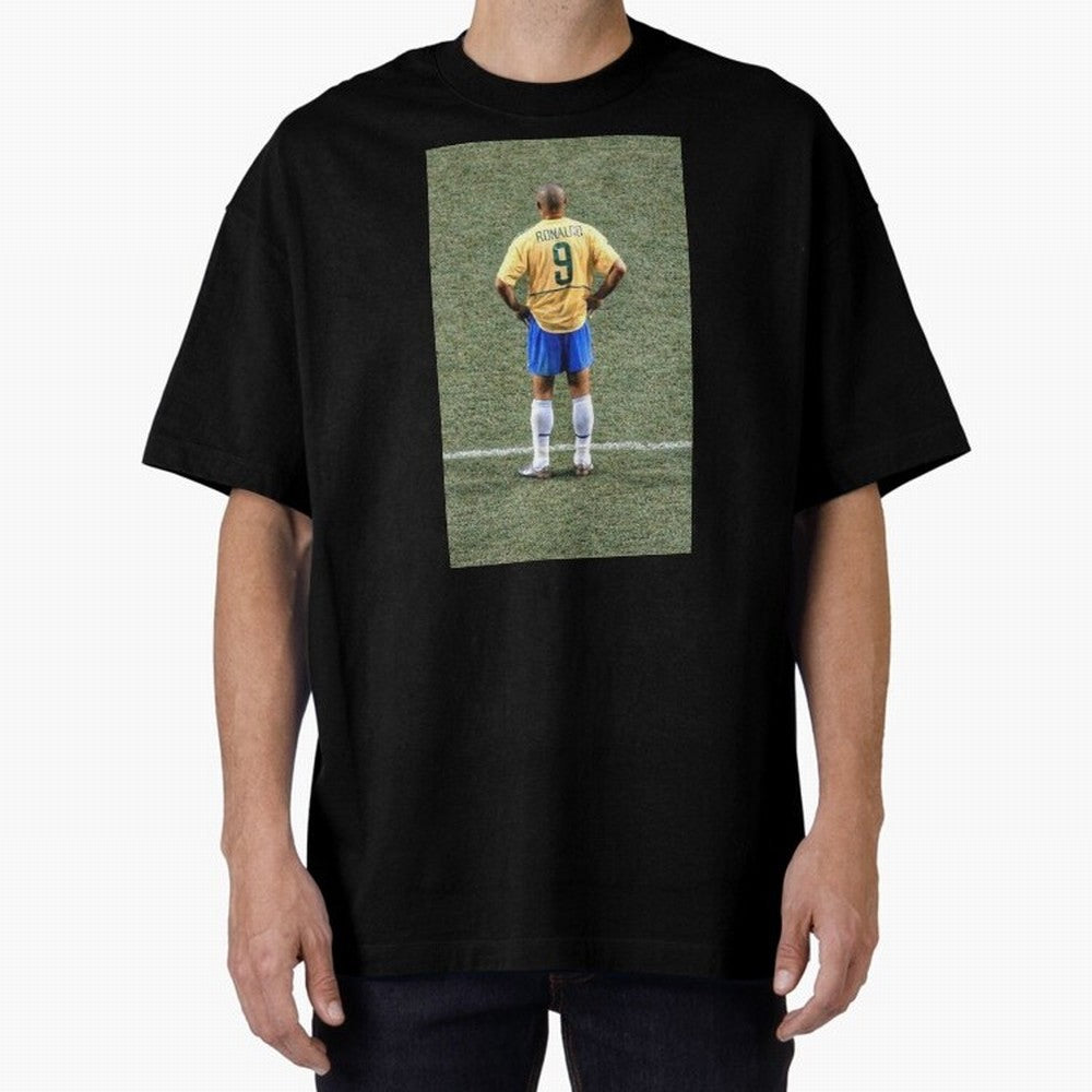 Illustration Ronaldo Luis Nazario de Lima Oversized T-Shirt Show Up for the Glory of FIFA World Cup 2026 for Fans of CR7 and France, Bringing Worldwide Fan Energy, Dramatic Goals, Stadium Lights and Championship Celebrations; Made for Die Hard