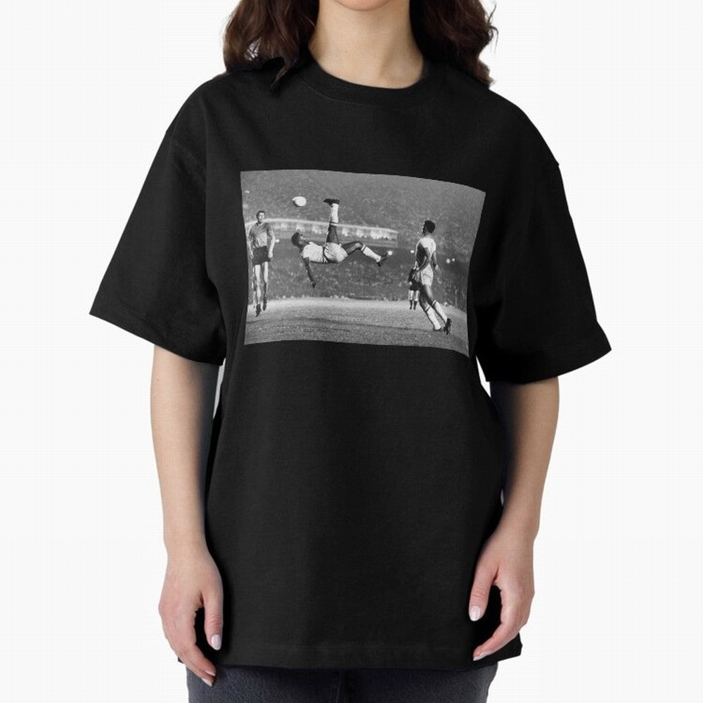 PELE LEGENDARY BICYCLE KICK BLACK AND WHITE5 Oversized T-Shirt Elevate Match Day Hype around FIFA World Cup 2026 Group Stage, Messi, Neymar and Mbappe, Argentina and Brazil, Tournament Hype, Historic Matchups, Family Viewing Parties and Global