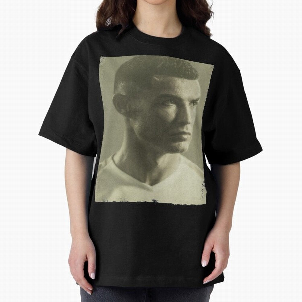 Cristiano Ronaldo Fan Art Oversized T-Shirt Refresh Match Day Hype around FIFA World Cup 2026, Cristiano Ronaldo, Brazil, Match Day Excitement, Supporter Culture, Golden Goals and Global Football Passion; Perfect for Supporters Who Want Bold
