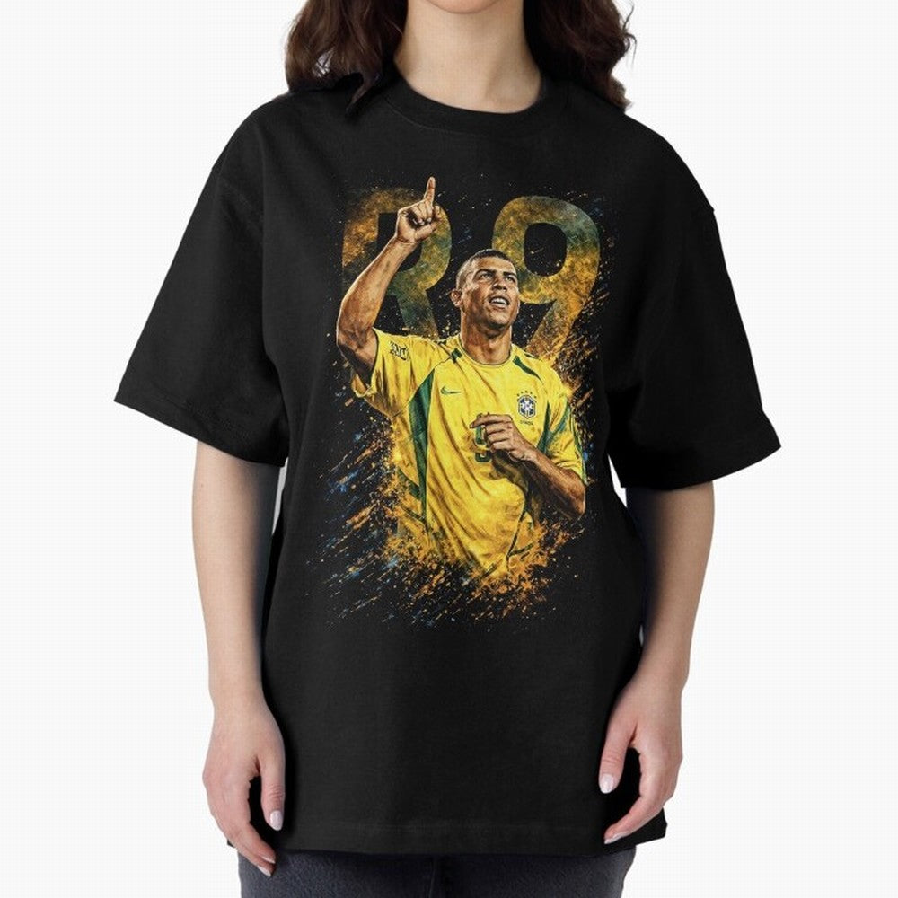 R9 Ronaldo Football Legend Oversized T-Shirt Bring Match Day Fire to FIFA World Cup 2026 Spirit, Celebrating Argentina, Cristiano Ronaldo, Soccer Culture, Superstar Moments, National Team Dreams and Competitive Fire; Great for Supporters Who Love