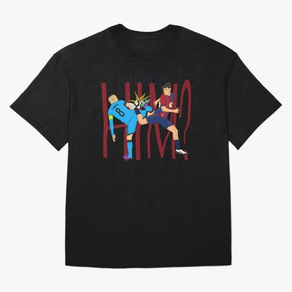 Iniesta and pedri the past and present Oversized T-Shirt Step into FIFA World Cup 2026 Capturing Messi, CR7 and Mbappe, England and Germany Energy, Soccer Culture, Superstar Moments, National Team Dreams and Competitive Fire; Ideal for Passionate
