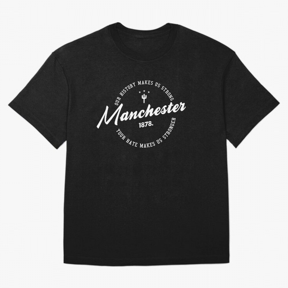 Mancester United Quotes Oversized T-Shirt Turn Up for the FIFA World Cup 2026 Journey through CR7 and Messi Highlights, Portugal Pride, Classic Soccer Heritage, Championship Pressure, Fan Loyalty and International Pride; Great for Supporters Who