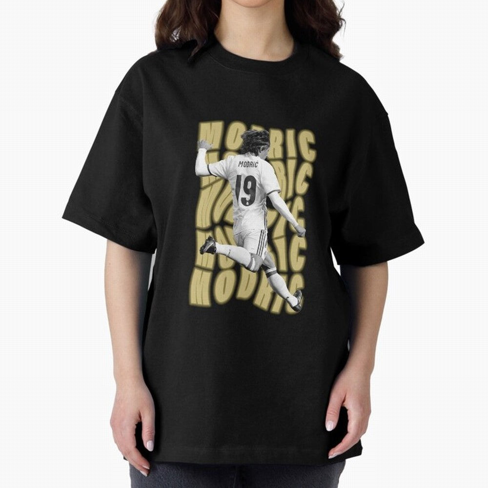 Luka modric Oversized T-Shirt Discover FIFA World Cup 2026 Group Stage for Fans of Cristiano Ronaldo and Portugal, Bringing Worldwide Fan Energy, Dramatic Goals, Stadium Lights and Championship Celebrations; Made for Collectors Who Enjoy Iconic