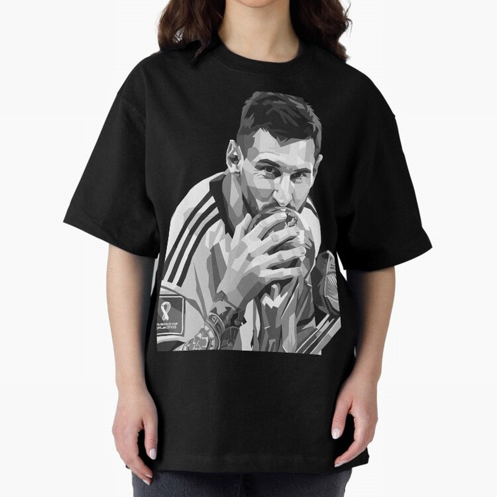 Messi grayscale Oversized T-Shirt Capture Match Day Hype around FIFA World Cup 2026, Cristiano Ronaldo, Haaland and CR7, Argentina and Brazil, Retro Football Energy, Iconic Rivalries, Trophy Chase Drama and Stadium Atmosphere; Ideal for Football