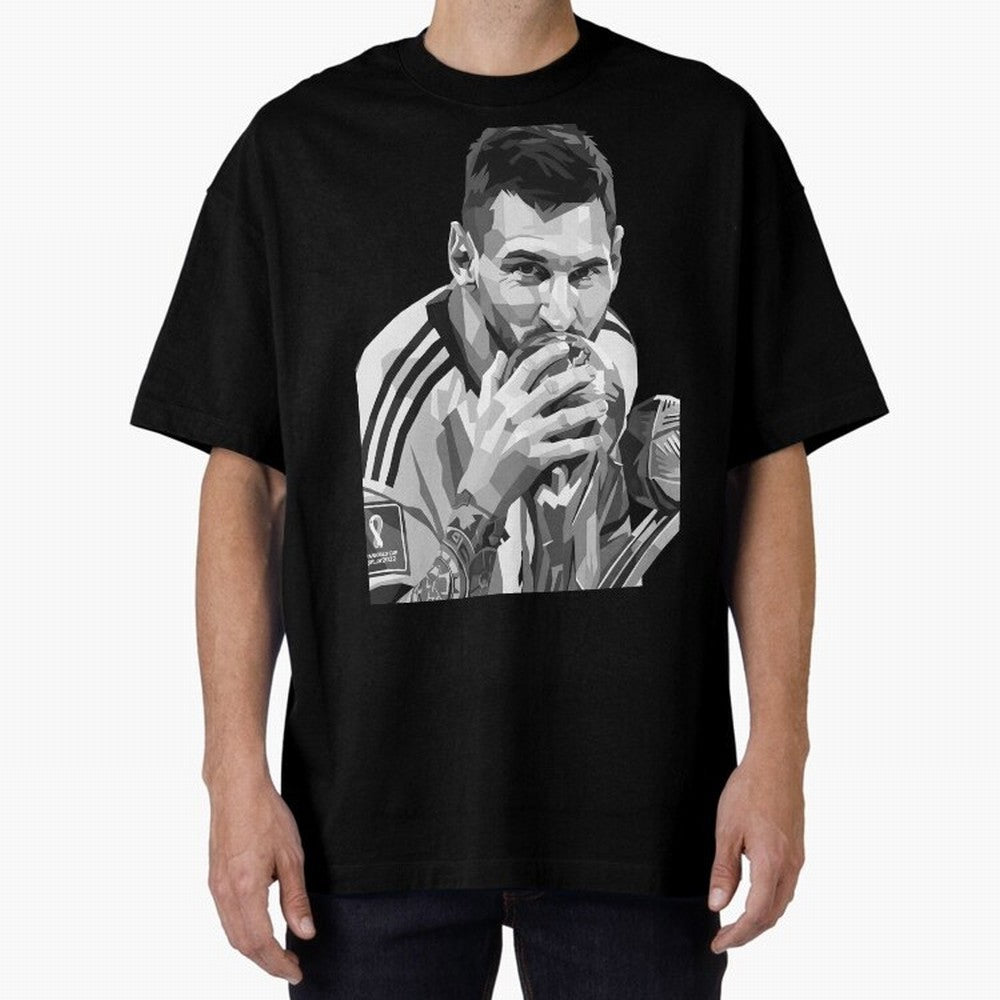 Messi grayscale Oversized T-Shirt Capture Match Day Hype around FIFA World Cup 2026, Cristiano Ronaldo, Haaland and CR7, Argentina and Brazil, Retro Football Energy, Iconic Rivalries, Trophy Chase Drama and Stadium Atmosphere; Ideal for Football