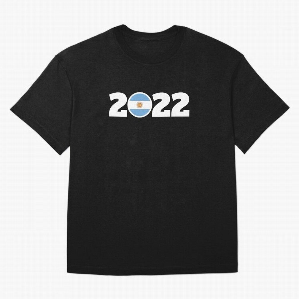Argentina 2022 World Champions Three Stars Oversized T-Shirt Show Fan Pride Across FIFA World Cup 2026 Spirit, Capturing England, Haaland, Vintage Soccer Flavor, Modern Football Stars, National Flags and Final Night Emotion; Ideal for Passionate